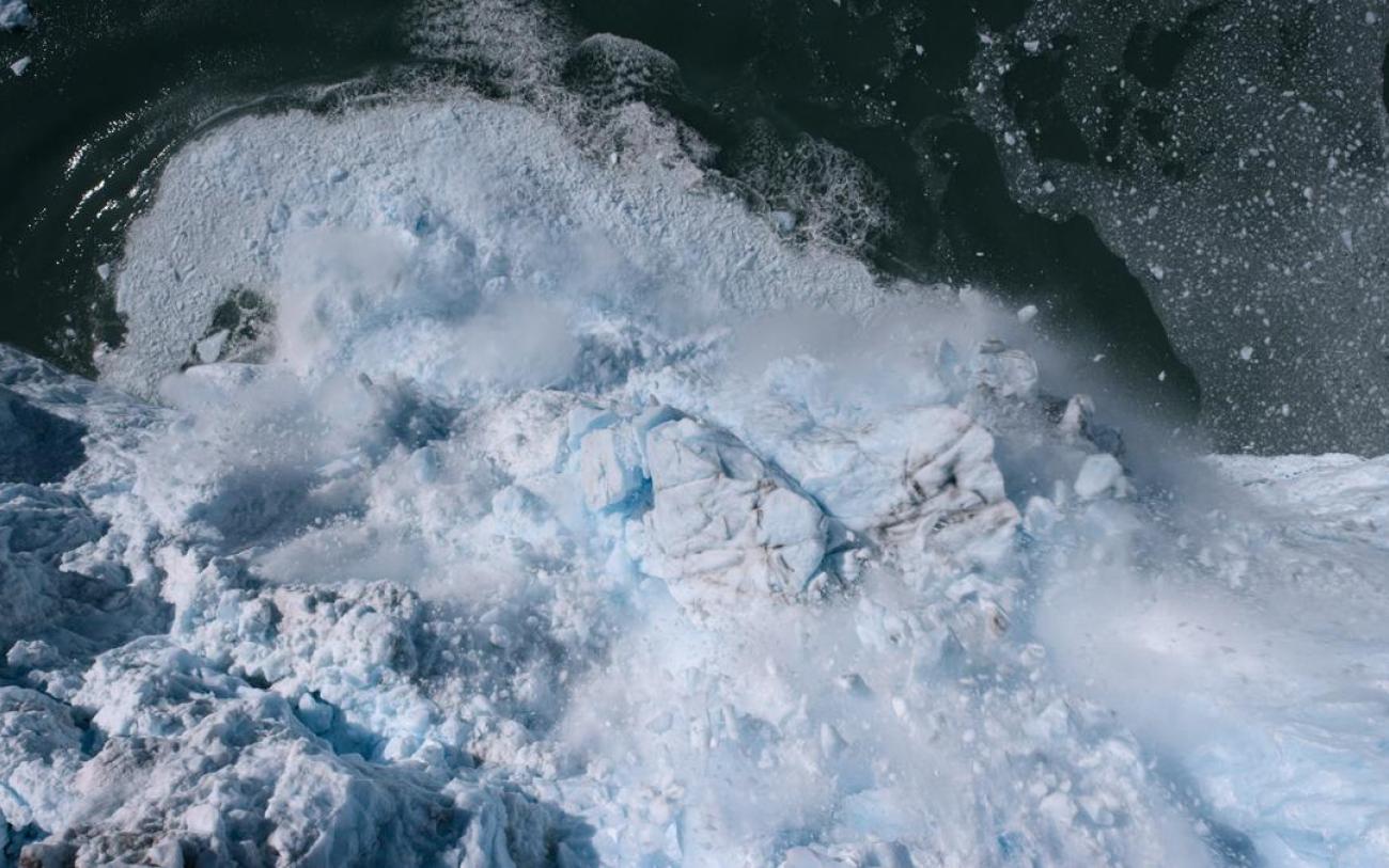 ice fall from glacier