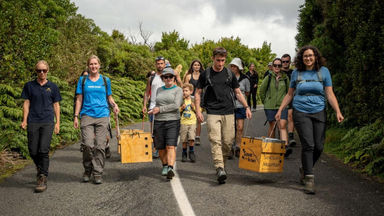 Taranaki Kiwi Trust Volunteers. 